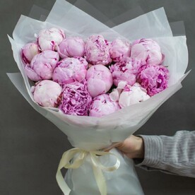Букет из Пионов 15 шт