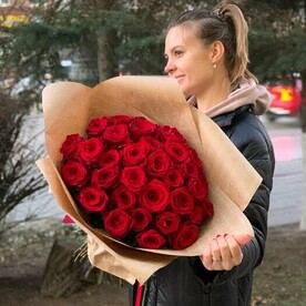 Букет красных роз 31 шт