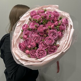 Букет из пионовидных роз Мисти Бабблс