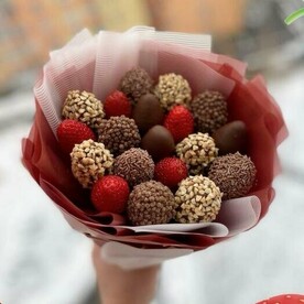 Клубника в шоколаде чиз