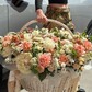 Корзина с миксом цветов 🤍
