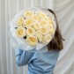 Букет из 15 кремовых роз КендиЛайт