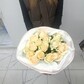 Букет из 15 кремовых роз