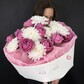 Букет пионовидных роз и хризантем